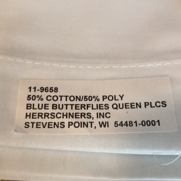 Herrschner’s Stamped cross stitch Kit 11-9657 Pillowcases Blue Butterflies - Picture 6 of 9